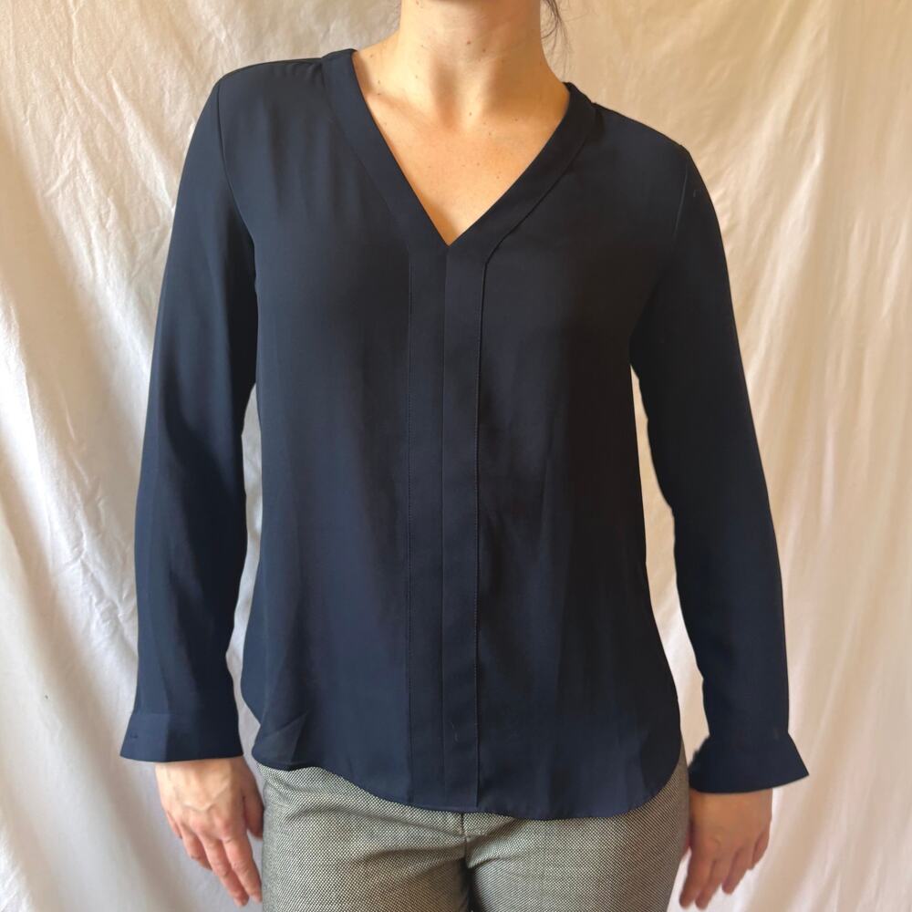 Blue V-Neck Long Sleeve Blouse |